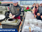 Полевая кухня и выставка «Женщины на войне»: в Сочи прошли предпраздничные мероприятия 