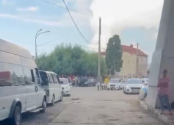 Туристов разозлили гигантские пробки на границе с Абхазией