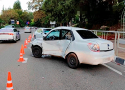 Смертельная авария произошла на трассе в Сочи