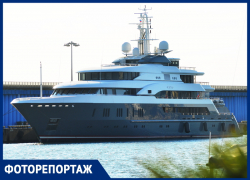 Sputnik и Clio прибыли в Сочи: многомиллионные яхты Олега Дерипаски в объективе фотографа «Блокнота»
