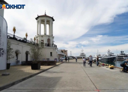 Власти Сочи усилили меры безопасности в морском порту 