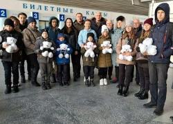 Дети из Луганска отправились на отдых в Сочи