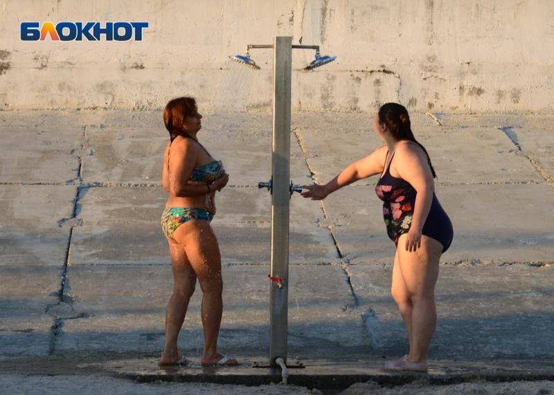 Штрафы для полуголых туристов вне пляжей в Абхазии выросли в 20 раз