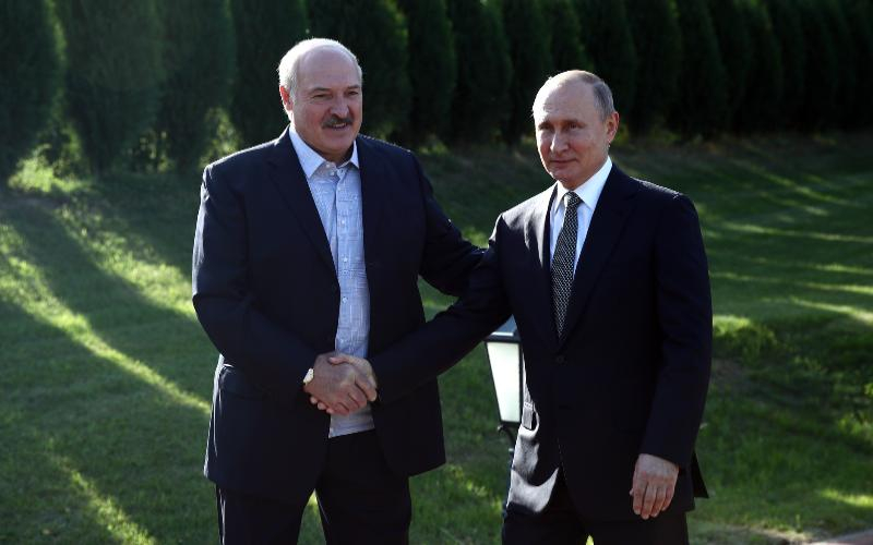 «Унижение никто терпеть не будет»: Лукашенко на встрече с Путиным в Сочи высказался о давлении Запада